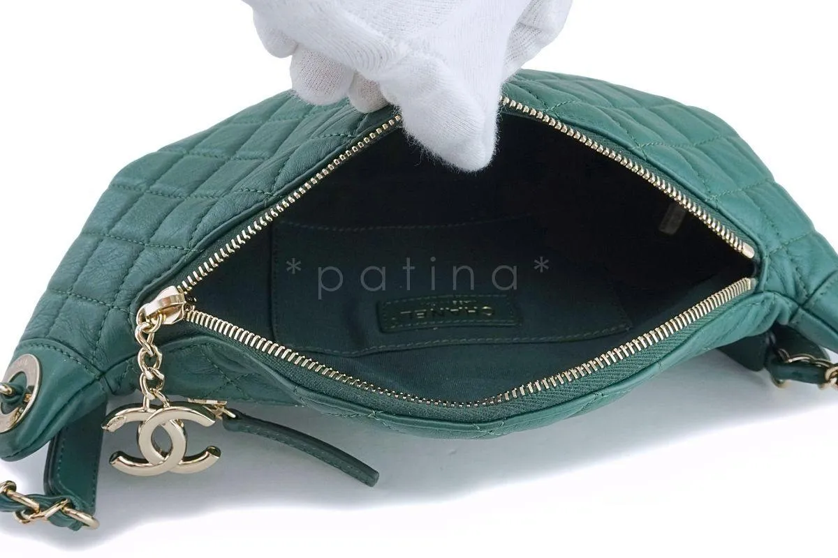 18K Chanel Emerald Green Classic Banane Fanny Pack Belt Bag GHW