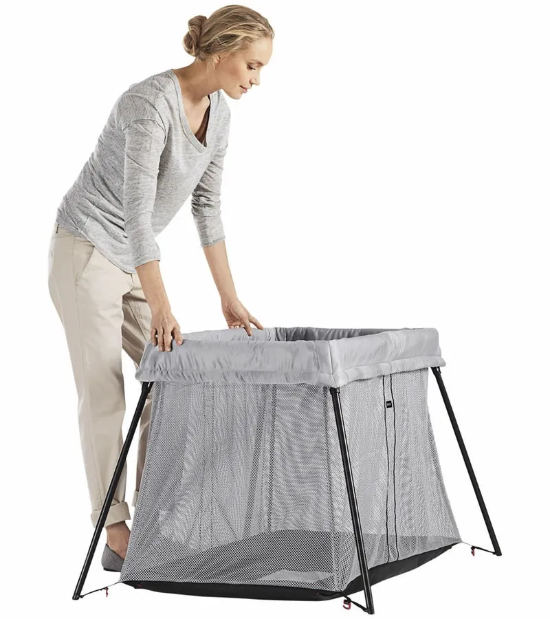 Baby Bjorn Travel Crib Light