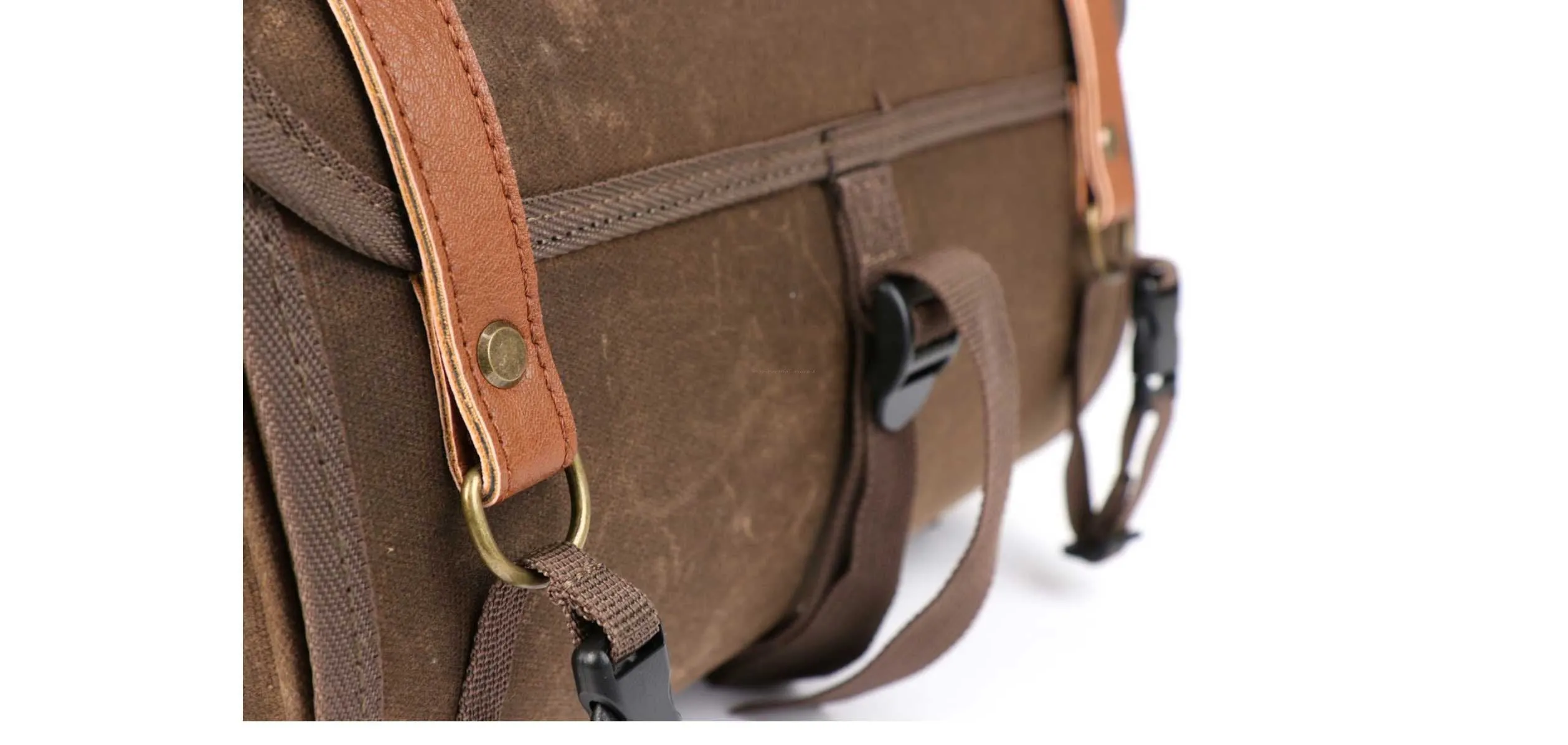 Bag/ Case Small for Carrier MOTO NOSTRA Brown | Vespa GTS/GTV/ LX/LXV/ ET4/S/ Sprint/ Primavera 125-300cc