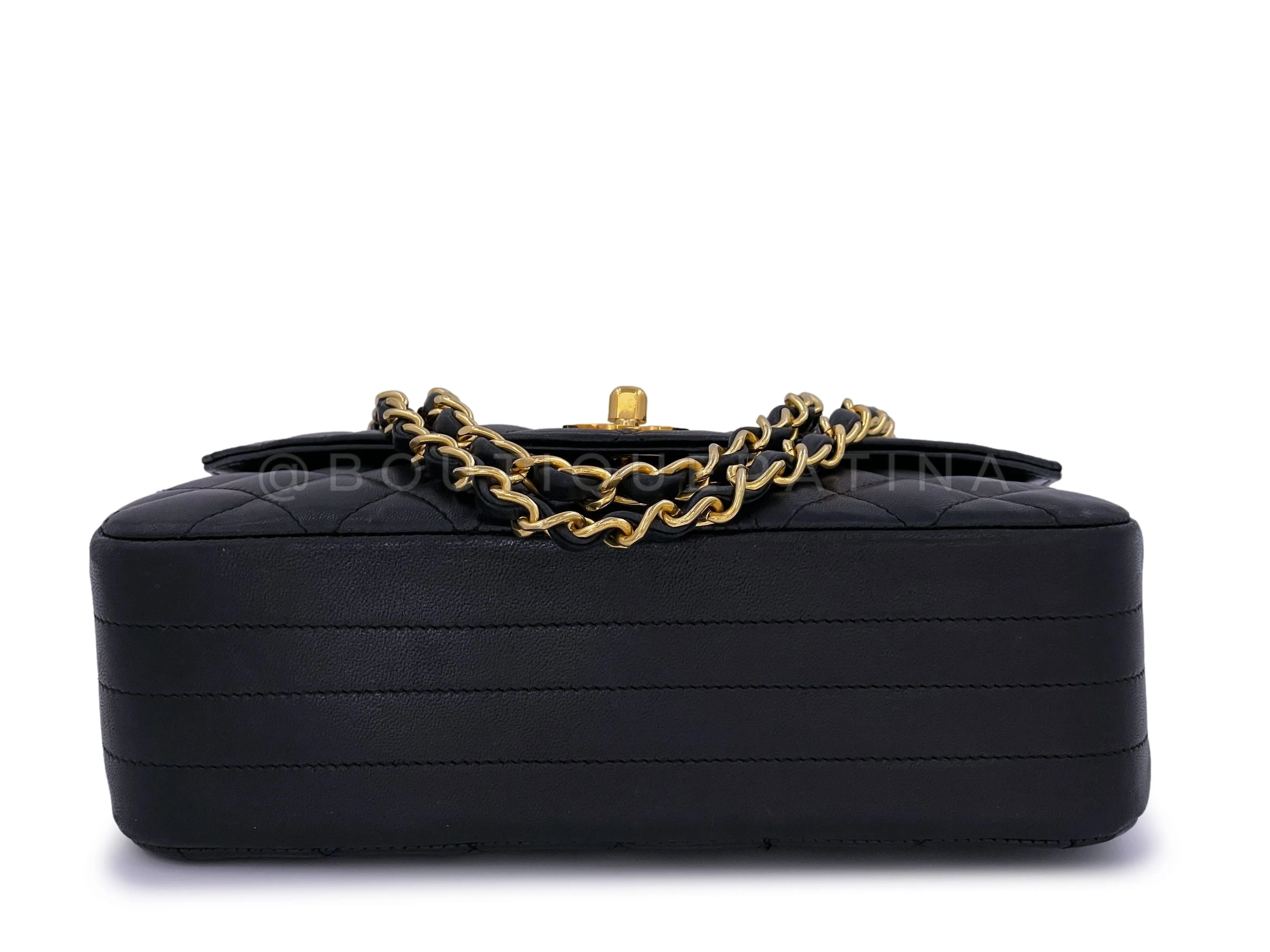 Chanel 1989 Vintage Classic Curved Flap Bag Black 24k GHW