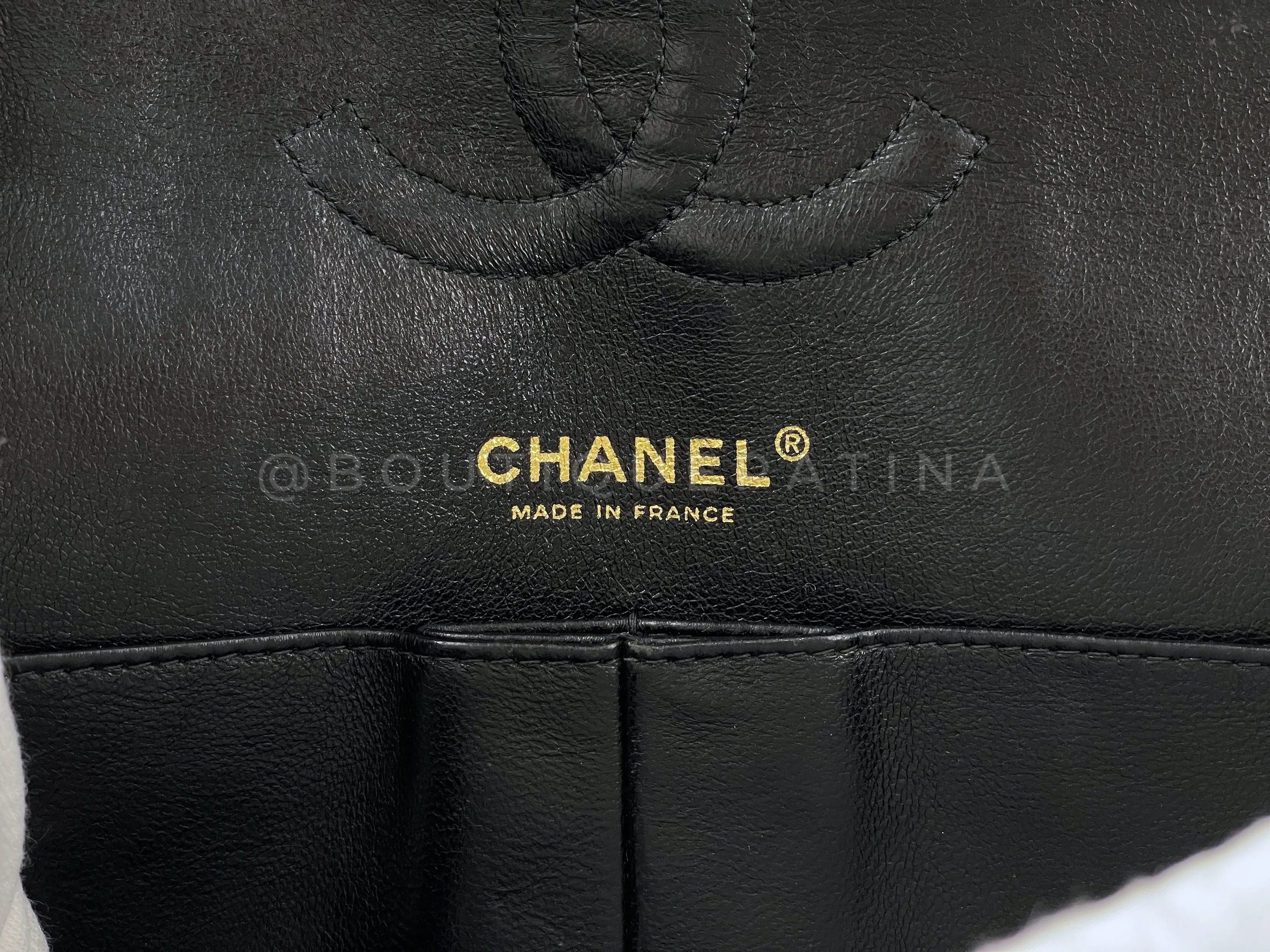 Chanel 2004 Vintage Black Caviar Medium Classic Double Flap Bag Vintage 24k GHW