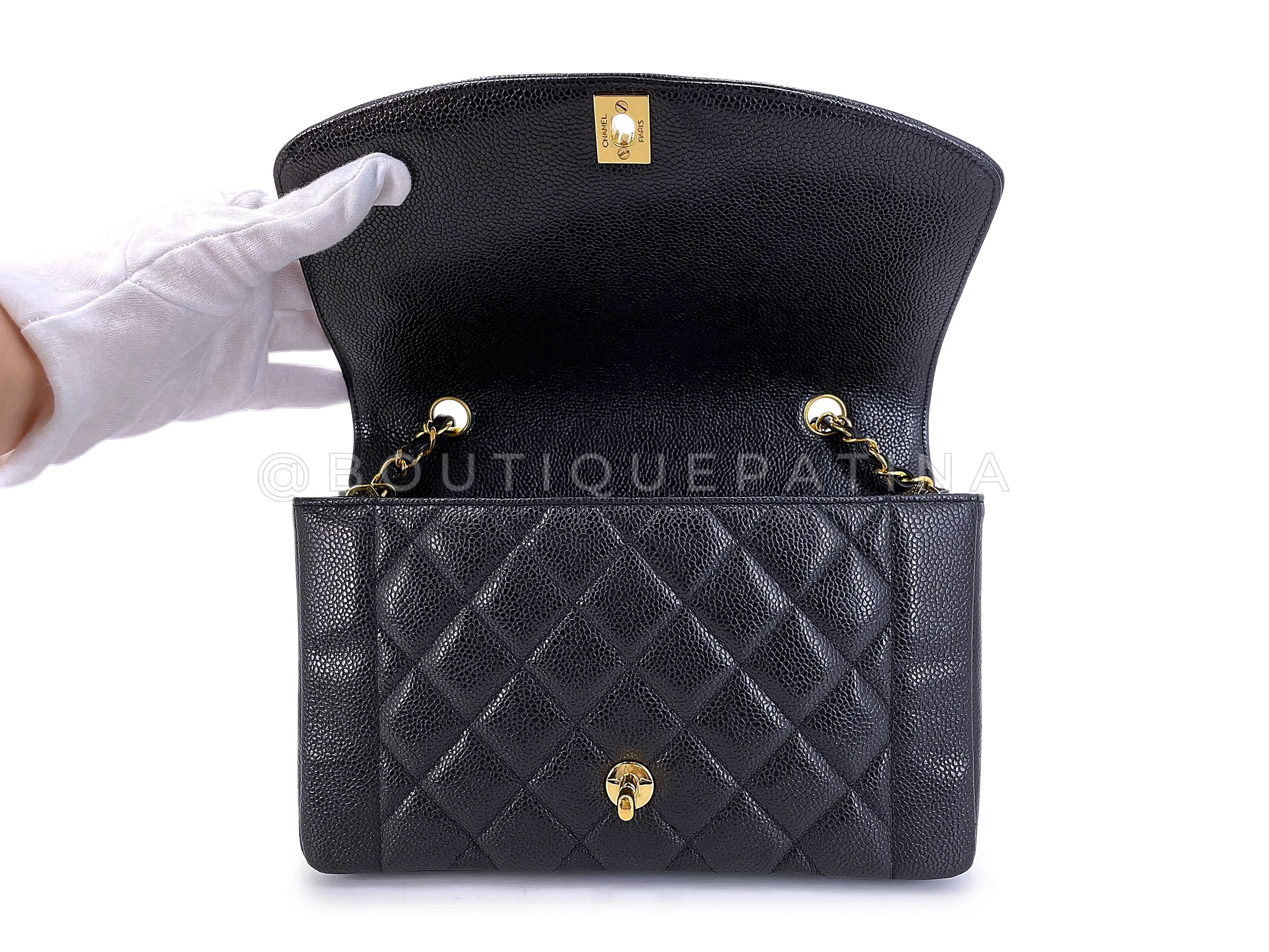 Chanel Black Caviar Diana Flap Bag 1993 Vintage Medium 24k GHW