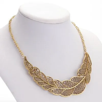 Fashionable Hollow Leaf Alloy Necklace for Ladies