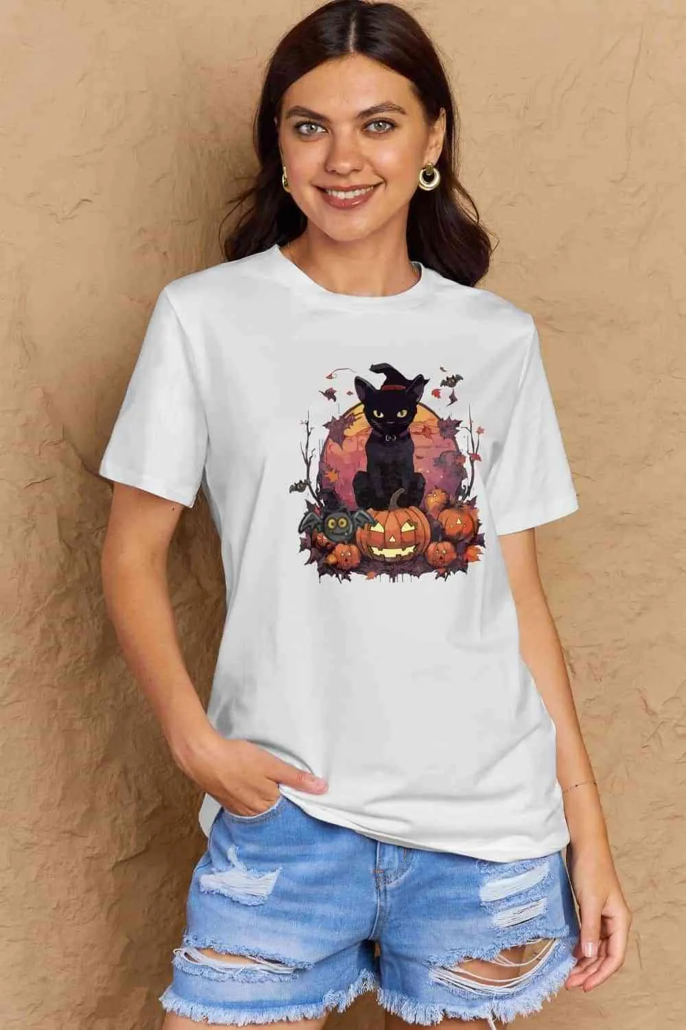 Full Size Halloween Theme Graphic T-Shirt