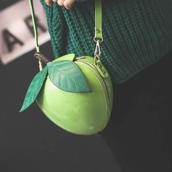 Giant Apple Crossbody Zipped Shoulder Bag PU Leather Kawaii Harajuku Cute Fun Fruit Handbag Red Green Woman Girl Apple Leaf