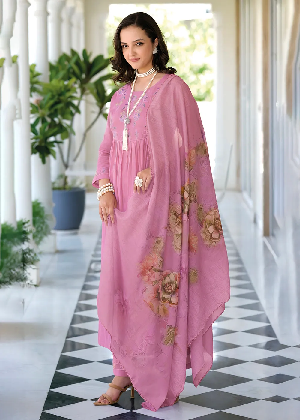 Graceful Pink Mal Mal Cotton Casual Look Salwar Suit