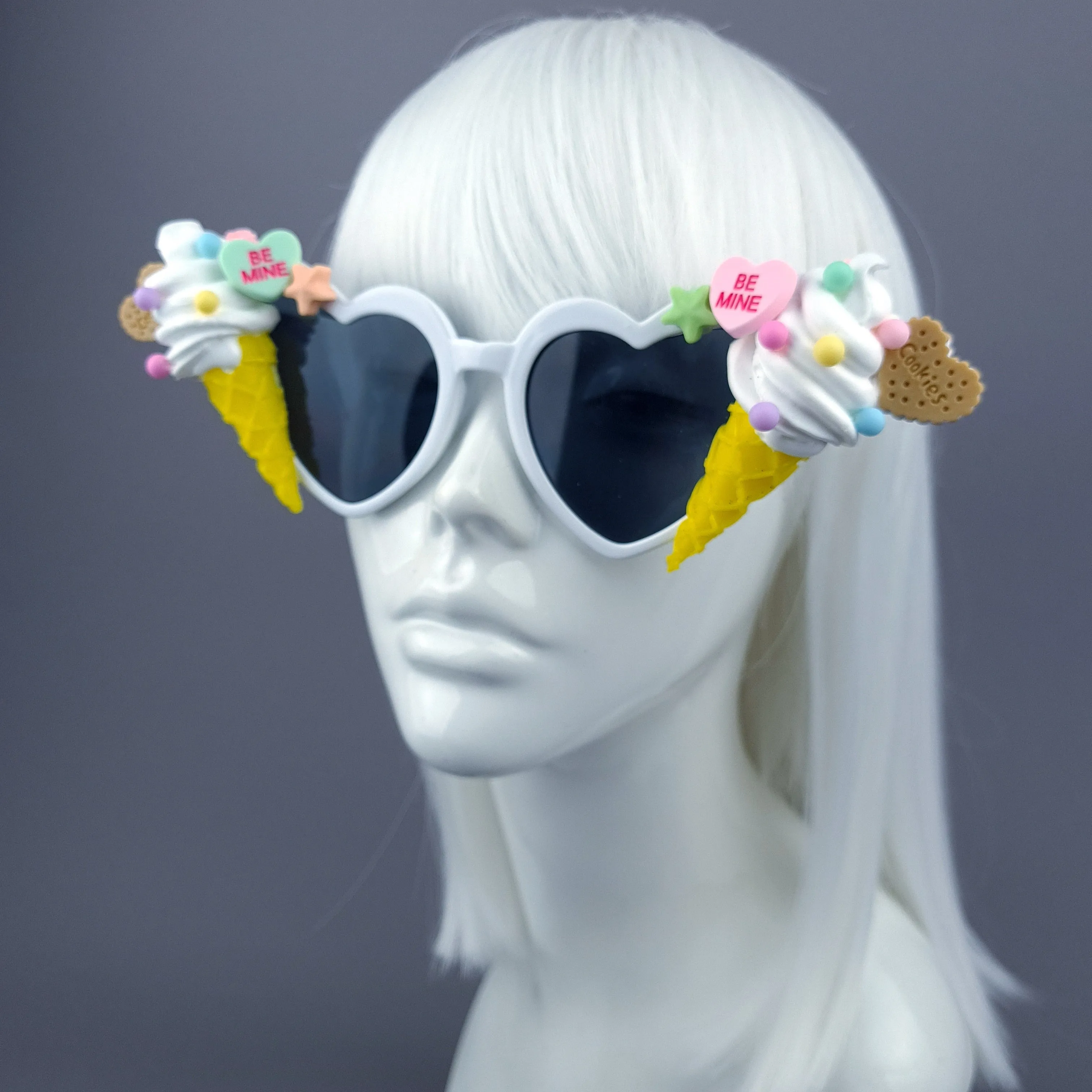 "Treat" White Ice-cream Candy Sweet Sunglasses