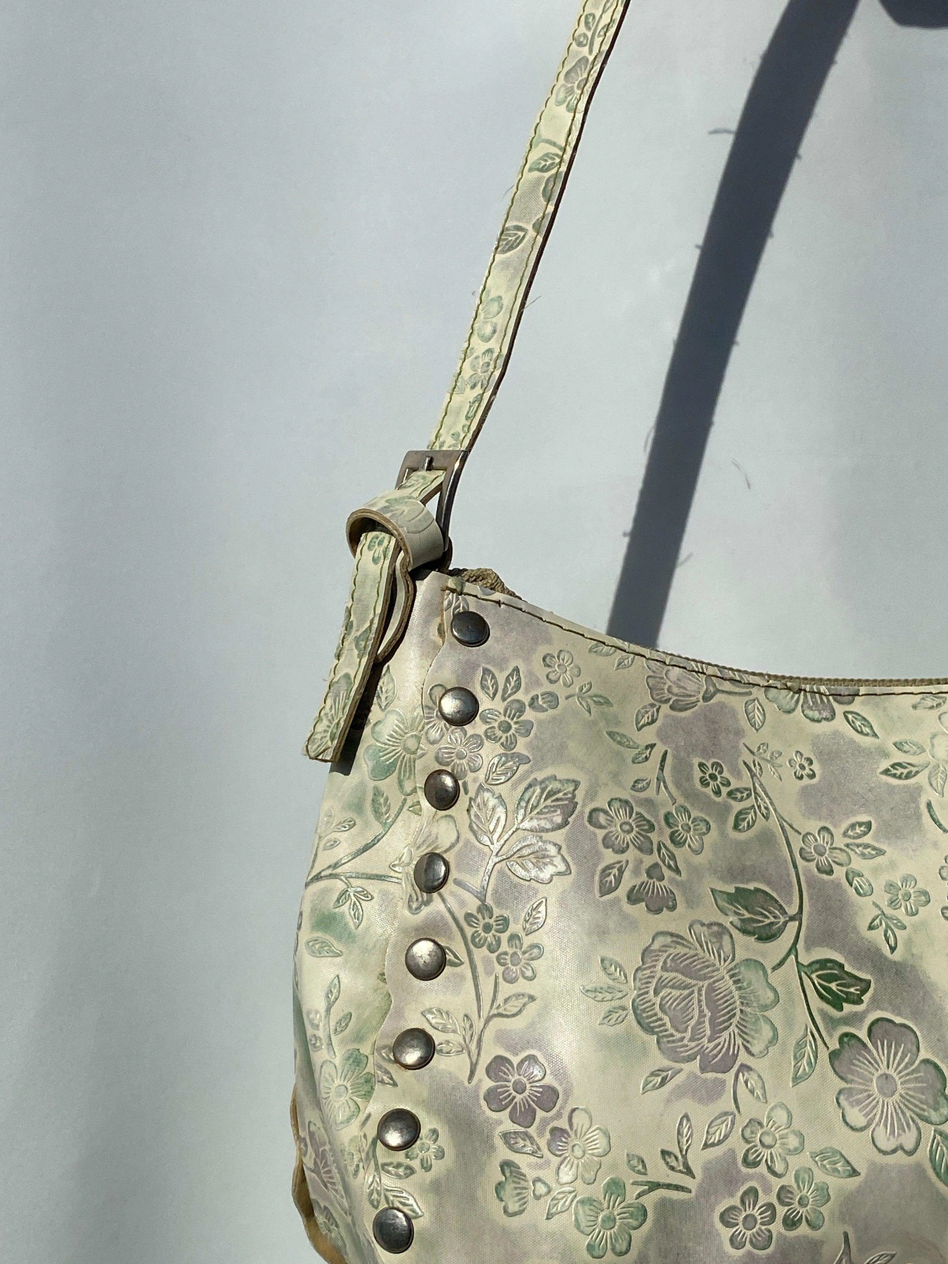 Vintage Floral Print On Genuine Leather Shoulder Bag